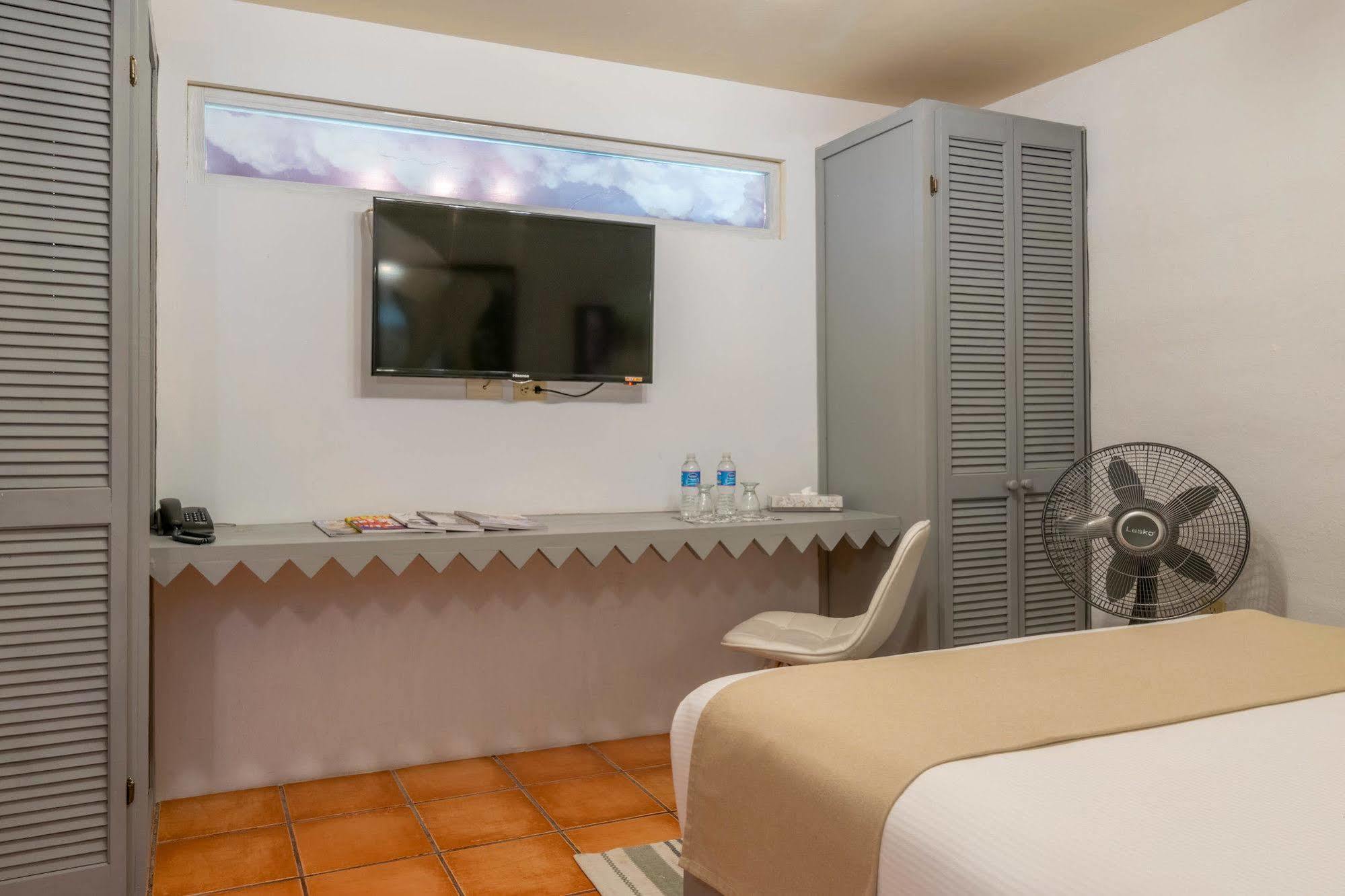 Hotel Damiana Boutique Querétaro Екстериор снимка
