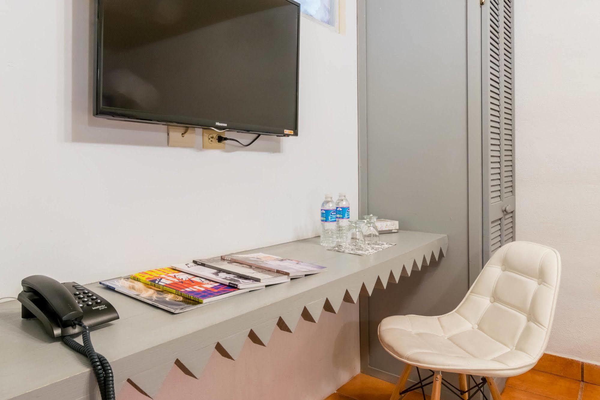Hotel Damiana Boutique Querétaro Екстериор снимка